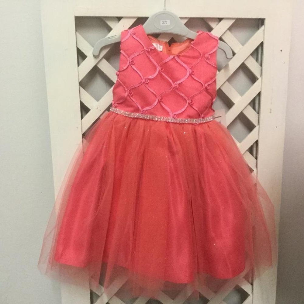 NEW - Girls Dress